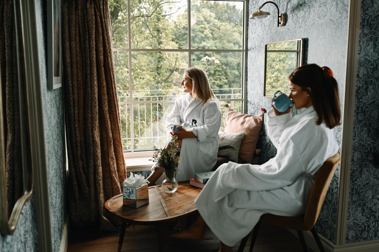 The Rabbit Hotel & Retreat Темпълпатрик Екстериор снимка