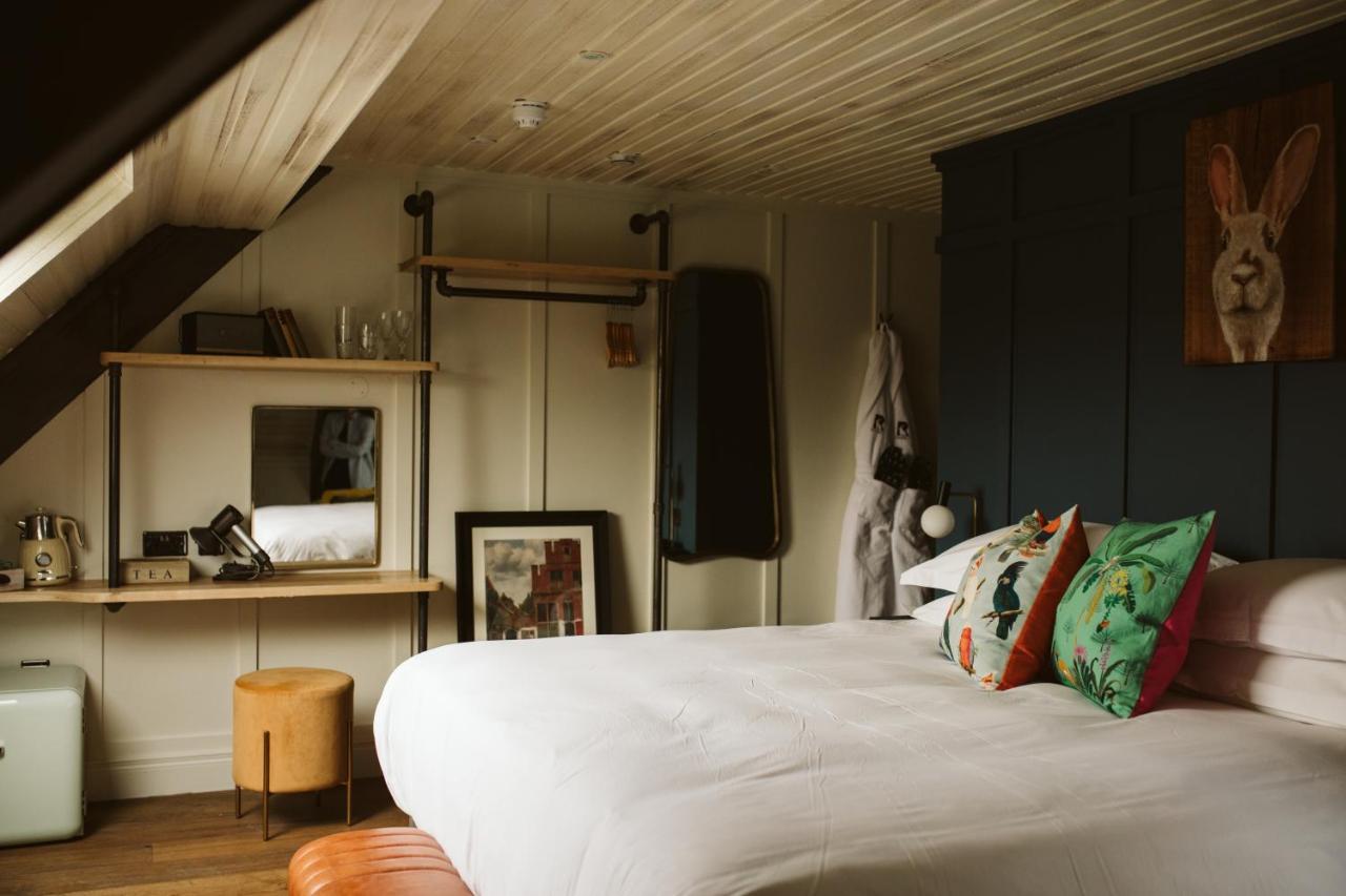 The Rabbit Hotel & Retreat Темпълпатрик Екстериор снимка